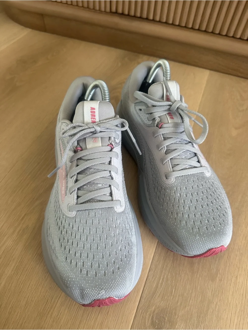 Brooks Women's Light Gray and Pink Athletic Running Shoes